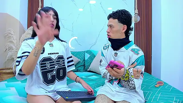 Loversinfire2 online show from February 20, 2026, 10:10 pm