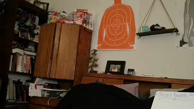 stellakobra online show from December 15, 2025, 11:31 pm