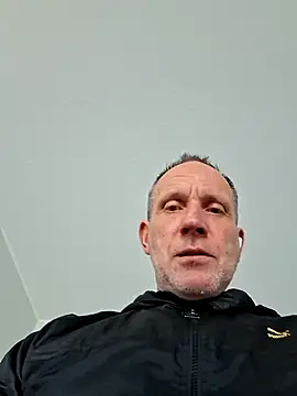 Snapshot of JonnaCD chatting on April 5, 2026, 4:26 pm JonnaCD online show from April 5, 2026, 4:26 pm