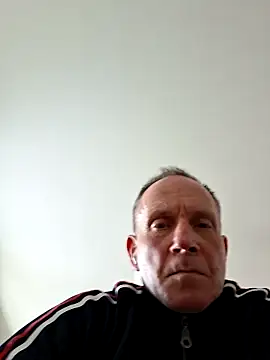 Snapshot of JonnaCD chatting on April 6, 2026, 3:13 pm JonnaCD online show from April 6, 2026, 3:13 pm