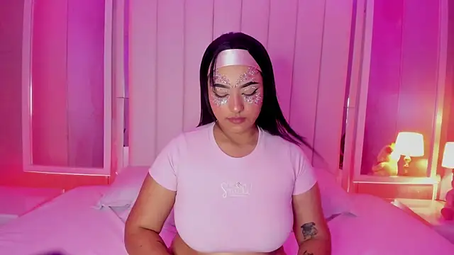 Kendall curves online show from April 10, 2026, 12:05 am