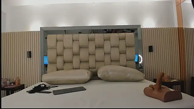 noah pariss online show from March 24, 2026, 9:36 am