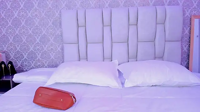 Venuss888 online show from December 19, 2025, 12:23 pm