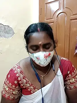 Snapshot of Tamil_Ranjini chatting on May 15, 2026, 11:23 pm Tamil Ranjini online show from May 15, 2026, 11:23 pm