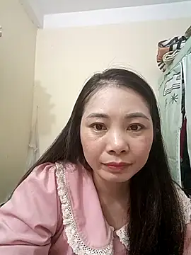 Moon-night222 online show from December 14, 2025, 1:16 pm