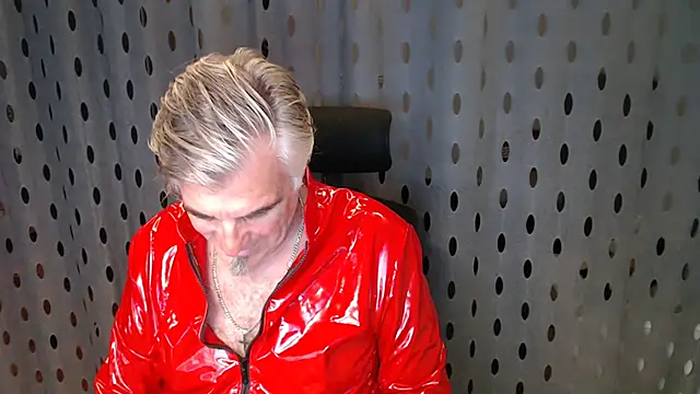 Snapshot of Buidapest chatting on June 21, 2026, 11:29 pm Buidapest online show from June 21, 2026, 11:29 pm