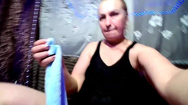 Snapshot of Kissingyouu chatting on February 25, 2026, 8:46 am Kissingyouu online show from February 25, 2026, 8:46 am