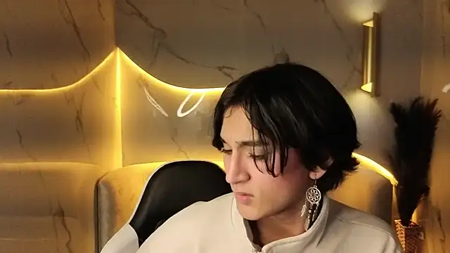 Snapshot of zoe_tp chatting on November 25, 2025, 12:27 pm zoe tp online show from November 25, 2025, 12:27 pm