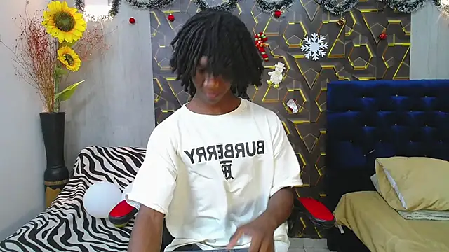 negga cum online show from December 4, 2025, 1:09 pm