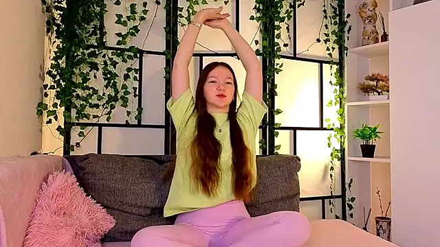 Snapshot of MelvinaEbner chatting on February 15, 2026, 7:05 am MelvinaEbner online show from February 15, 2026, 7:05 am