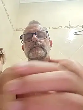 nard53 online show from March 11, 2026, 9:04 am