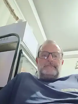 nard53 online show from May 15, 2026, 11:01 pm