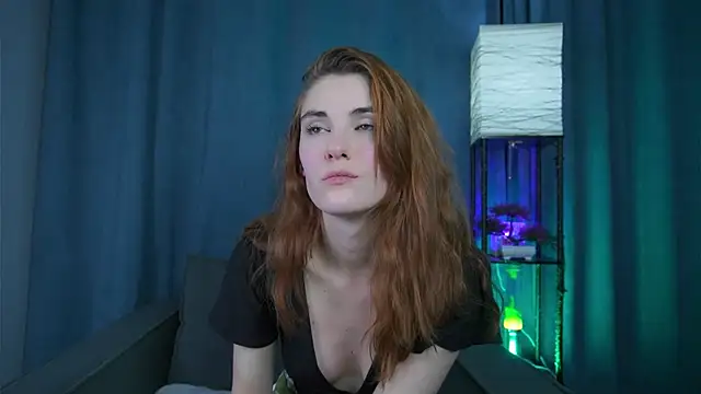 foxy cute4you online show from December 2, 2025, 7:20 pm