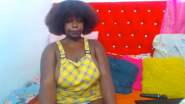 Snapshot of melanin_lizzy chatting on May 23, 2026, 10:41 am melanin lizzy online show from May 23, 2026, 10:41 am