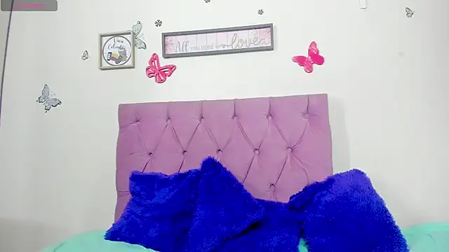  nanycute  online show from March 29, 2026, 1:38 am