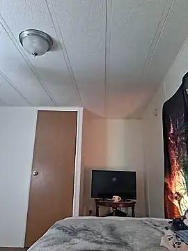 MaitressePomme3 online show from January 15, 2026, 2:43 pm