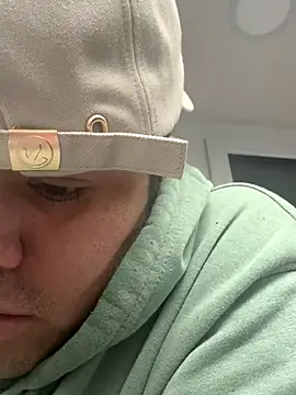 Pelotas2000 online show from November 23, 2025, 4:45 am