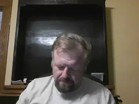 Snapshot of TheOneDonShaun chatting on May 3, 2026, 3:45 am TheOneDonShaun online show from May 3, 2026, 3:45 am