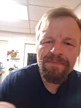 Snapshot of TheOneDonShaun chatting on May 5, 2026, 1:35 am TheOneDonShaun online show from May 5, 2026, 1:35 am