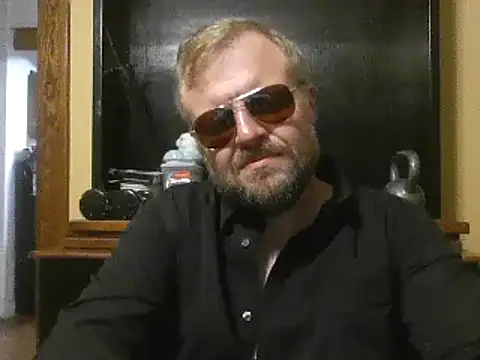 Snapshot of TheOneDonShaun chatting on June 11, 2026, 2:22 am TheOneDonShaun online show from June 11, 2026, 2:22 am