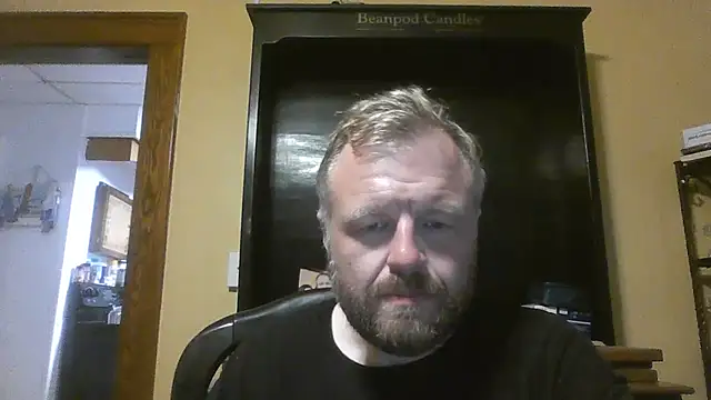 Snapshot of TheOneDonShaun chatting on August 10, 2026, 12:36 am TheOneDonShaun online show from August 10, 2026, 12:36 am