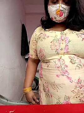 CUTE-LOVE-SWEETS online show from December 21, 2025, 4:19 am