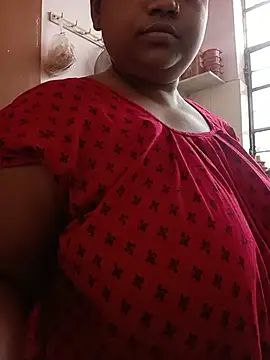 CUTE-LOVE-SWEETS online show from July 27, 2026, 2:40 am