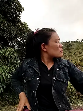 meomeo-00 online show from February 17, 2026, 8:33 am