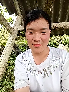 meomeo-00 online show from February 20, 2026, 4:42 am