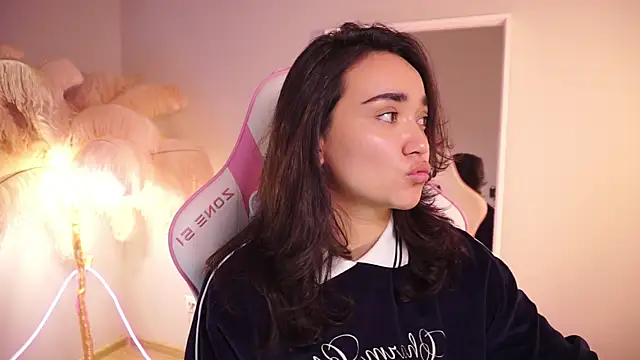 Shadow Lotus online show from November 30, 2025, 1:15 pm