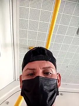 juunioreest online show from November 26, 2025, 4:41 pm