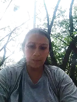 Mikela 19 online show from December 15, 2025, 8:02 pm