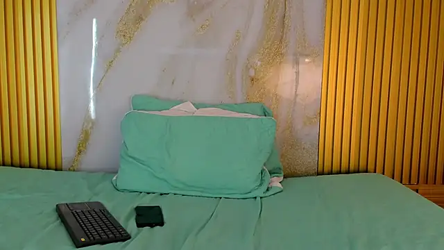 nathaly matheo online show from January 7, 2026, 12:29 pm