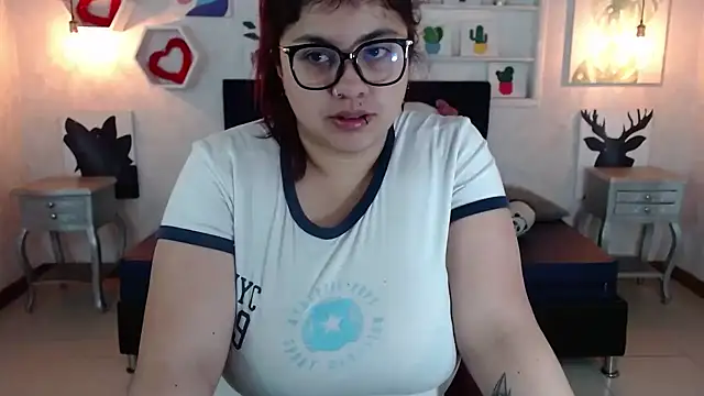 danna garza online show from February 6, 2026, 1:58 pm