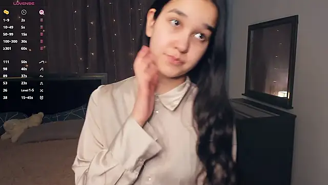 MeliaMelchiori online show from January 16, 2026, 7:34 am