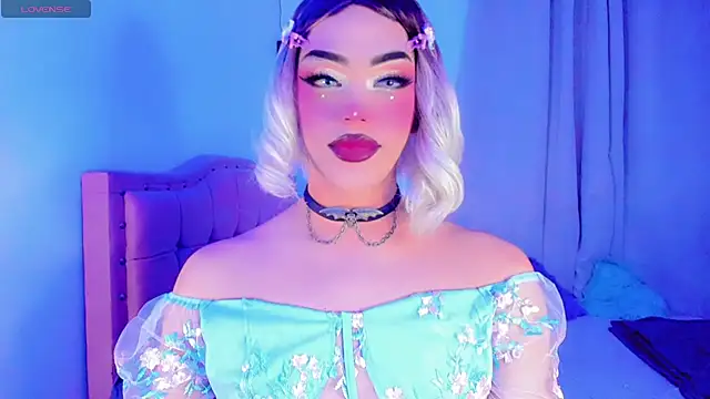 Shiaki 04 online show from April 18, 2026, 4:38 am