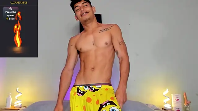 Snapshot of blorelopez chatting on April 5, 2026, 1:30 pm blorelopez online show from April 5, 2026, 1:30 pm