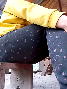 Amanda-234 online show from November 19, 2025, 3:17 am