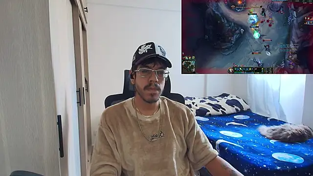 Snapshot of naitt_ chatting on November 26, 2025, 6:09 pm naitt online show from November 26, 2025, 6:09 pm