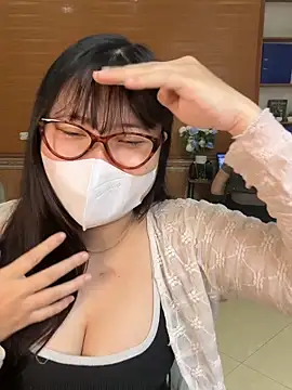 hide from colleagues online show from February 27, 2026, 2:55 am