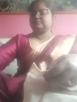 Simran62 online show from December 23, 2025, 10:57 am