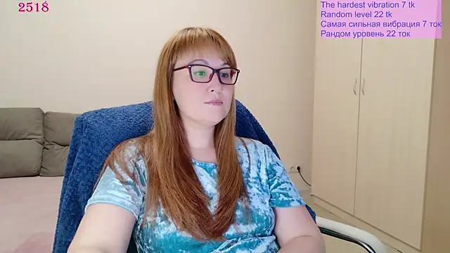Snapshot of Foxy-lady chatting on July 14, 2026, 5:07 pm Foxy-lady online show from July 14, 2026, 5:07 pm