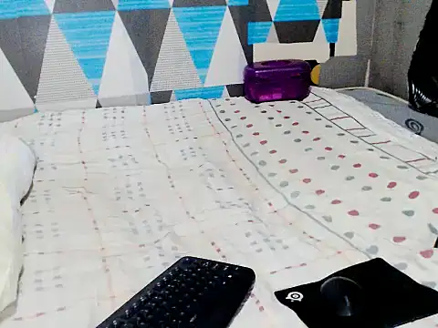 Savannah Cock online show from November 30, 2025, 5:55 am