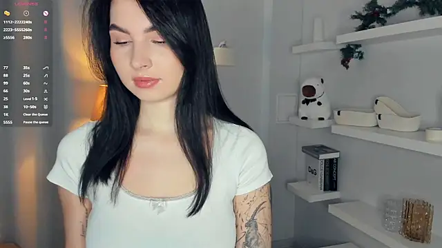 FeliciaKogen online show from February 15, 2026, 7:27 am