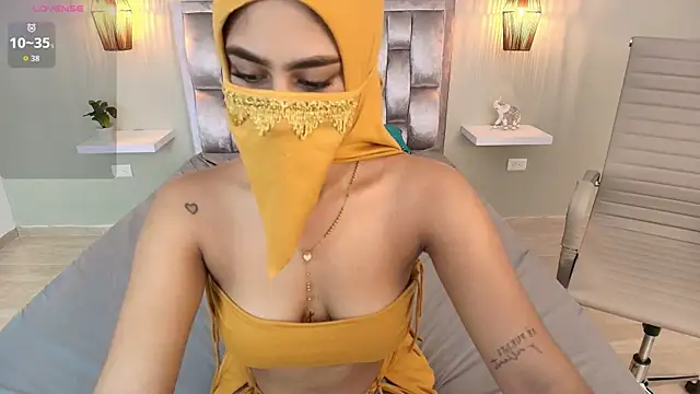 Snapshot of Natash_khalal chatting on November 29, 2025, 9:29 pm Natash khalal online show from November 29, 2025, 9:29 pm