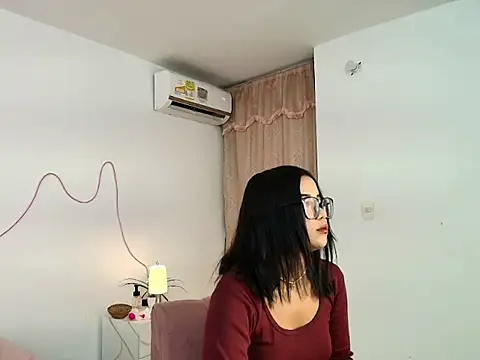 Luna lexy04 online show from April 11, 2026, 6:40 am