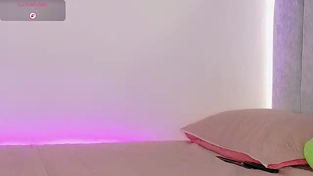  manumontoya online show from April 18, 2026, 7:07 pm