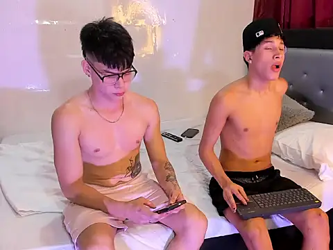 Handsome boys69 online show from November 20, 2025, 2:45 am