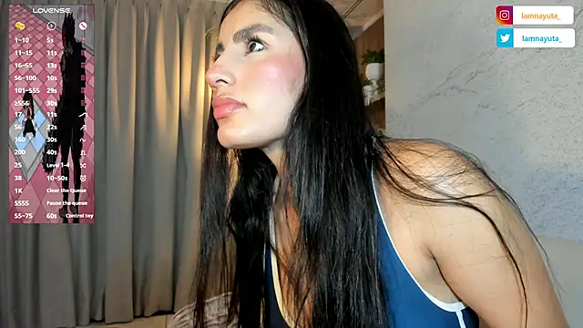 IsabelaStefano online show from July 29, 2026, 3:15 am