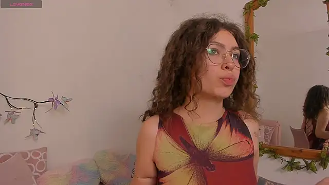 MarieTaylor  online show from February 19, 2026, 6:04 pm